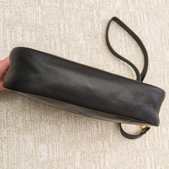 Vintage Longchamp Black Pebbled Leather Crossbody with Gold Hardware - Picture 5 of 12